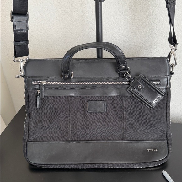 Tumi Other - Tumi Black Slim Leather Briefcase